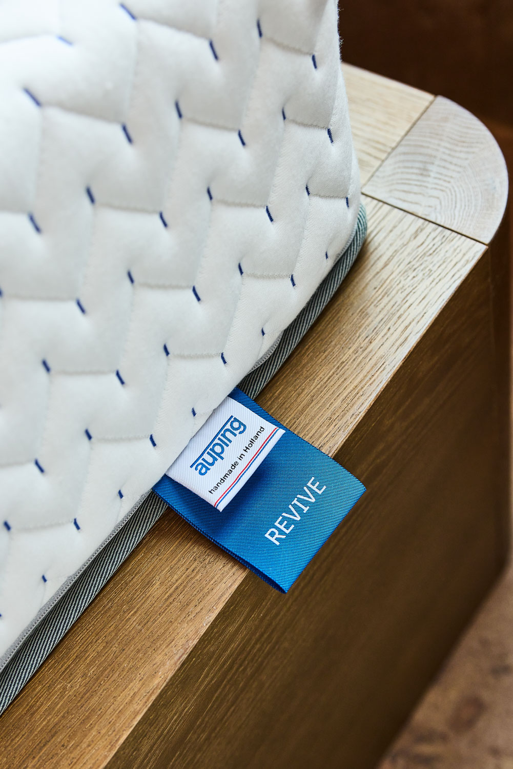 Auping mattress tag
