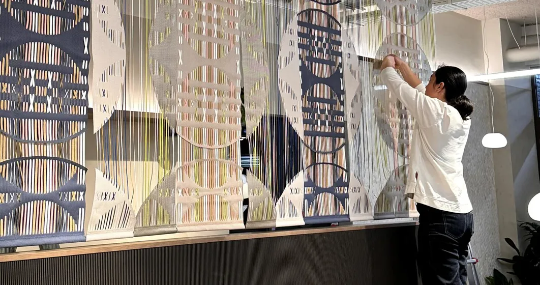 amy lewis art in lobby